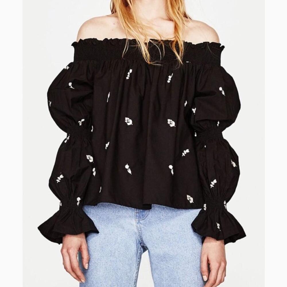 Zara Trafaluc Black White Off Shoulder Top Floral Embroider Puff Sleeve Blouse S